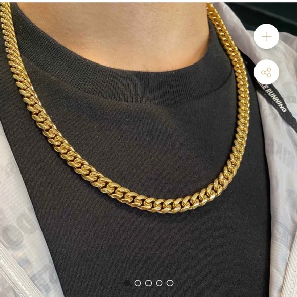 8mm Gold cuban long chain 22 inches